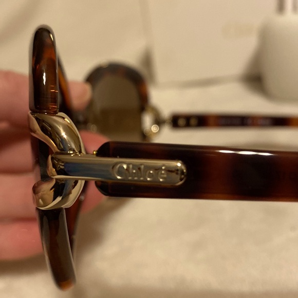 Chloe tortoise shell sunglasses. - Picture 3 of 10